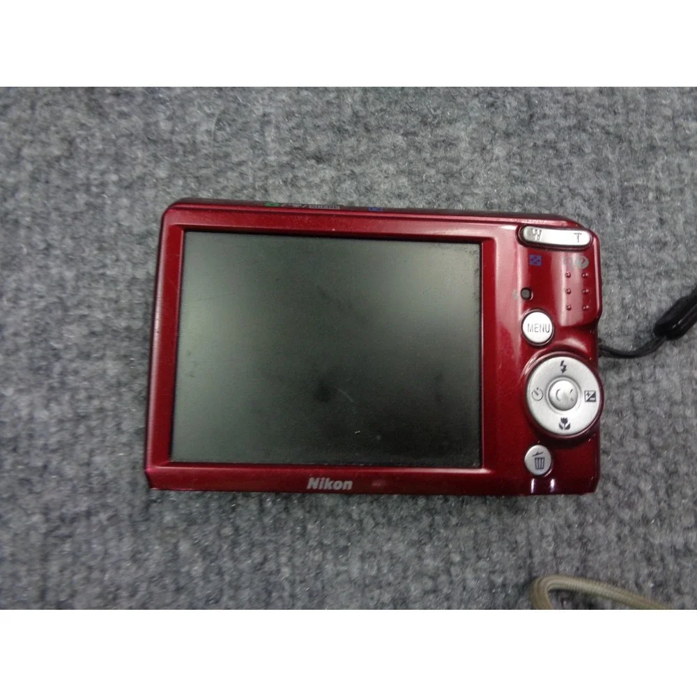 Nikon Coolpix L20 Red Digital Camera 3 Inch LCD Screen 3.6 Zoom 10 Megapixels